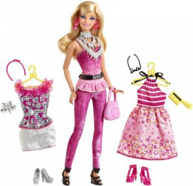 Mattel Barbie Zestaw z Garderobą Barbie Y7499 Y7500