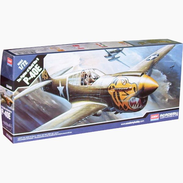 Academy Model Do Sklejania Curtiss P-40E Warhawk 12468