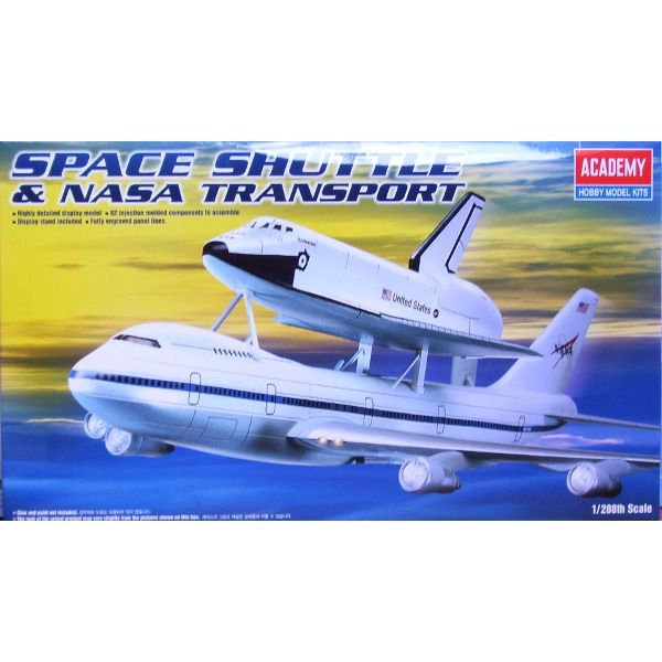 Academy Model Do Sklejania Space Shuttle & NASA Transport 12708
