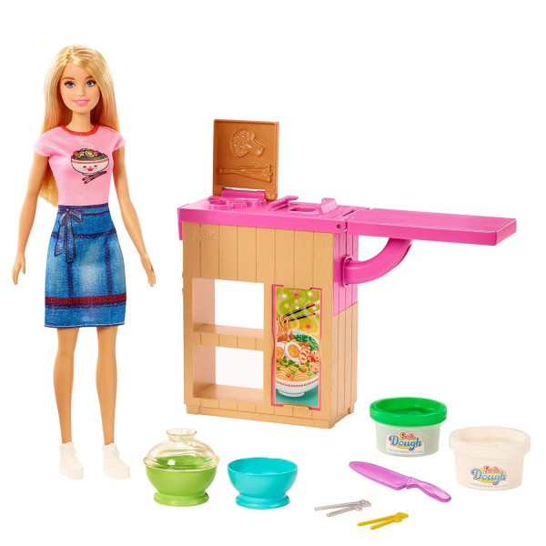 Mattel Barbie Domowy Makaron Zestaw z Lalką GHK43